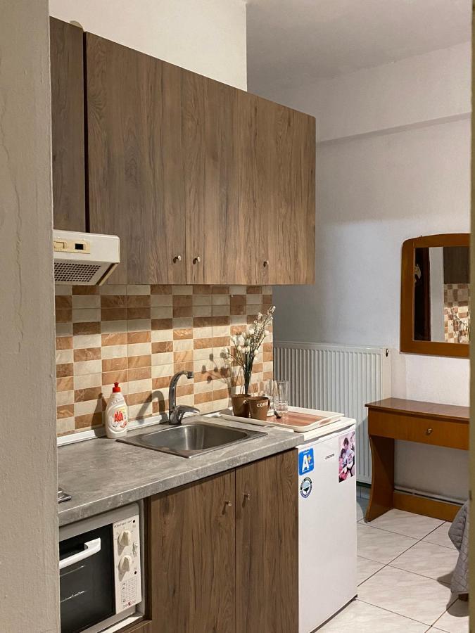 Apartamento Pansion Vasiliki Uranópolis Exterior foto